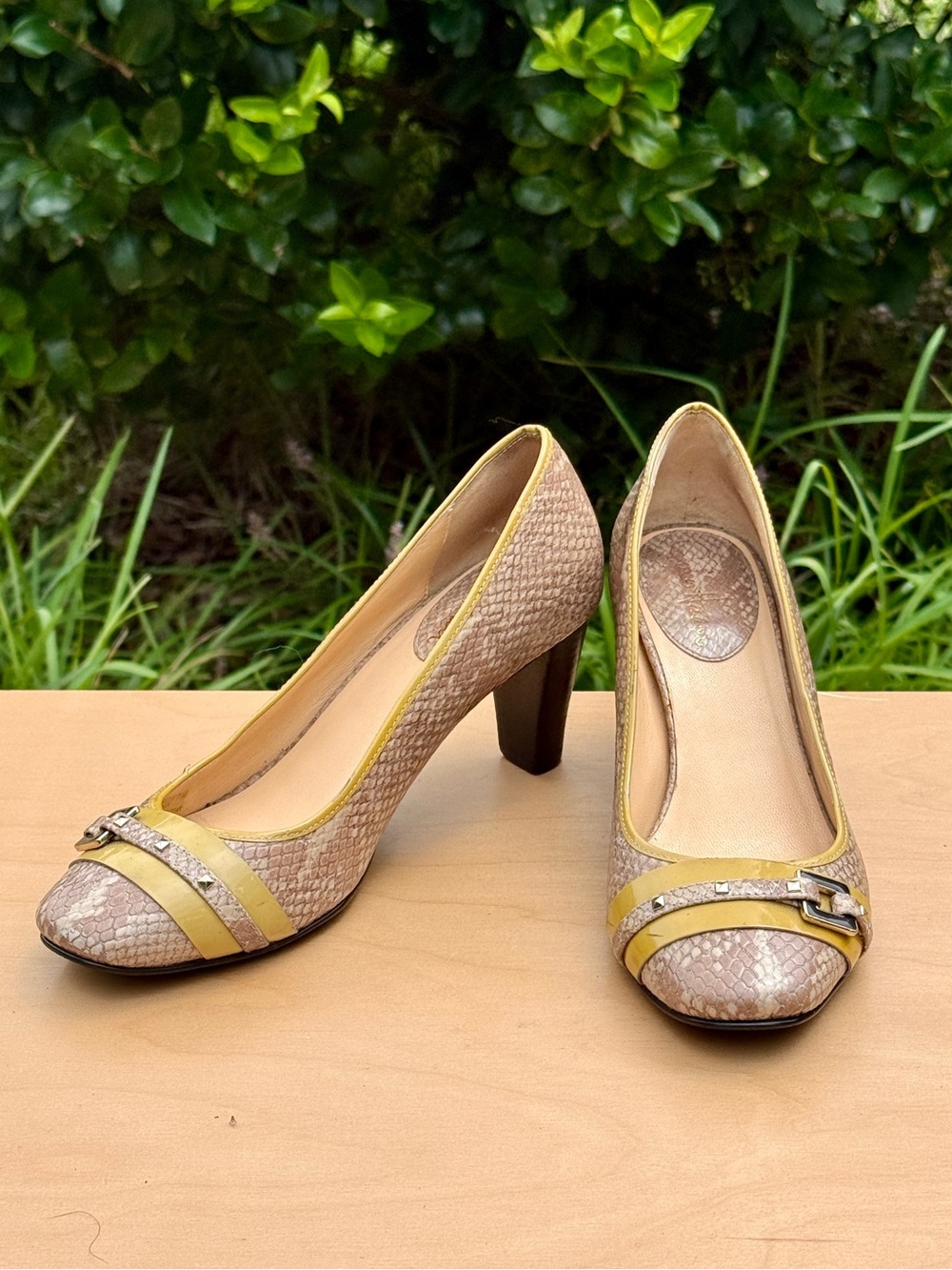 Cole Haan Nike Air Eliana Snakeskin Snake Print Leather Buckle Pumps 7.5B